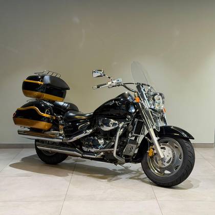 SUZUKI BOULEVARD C1500 